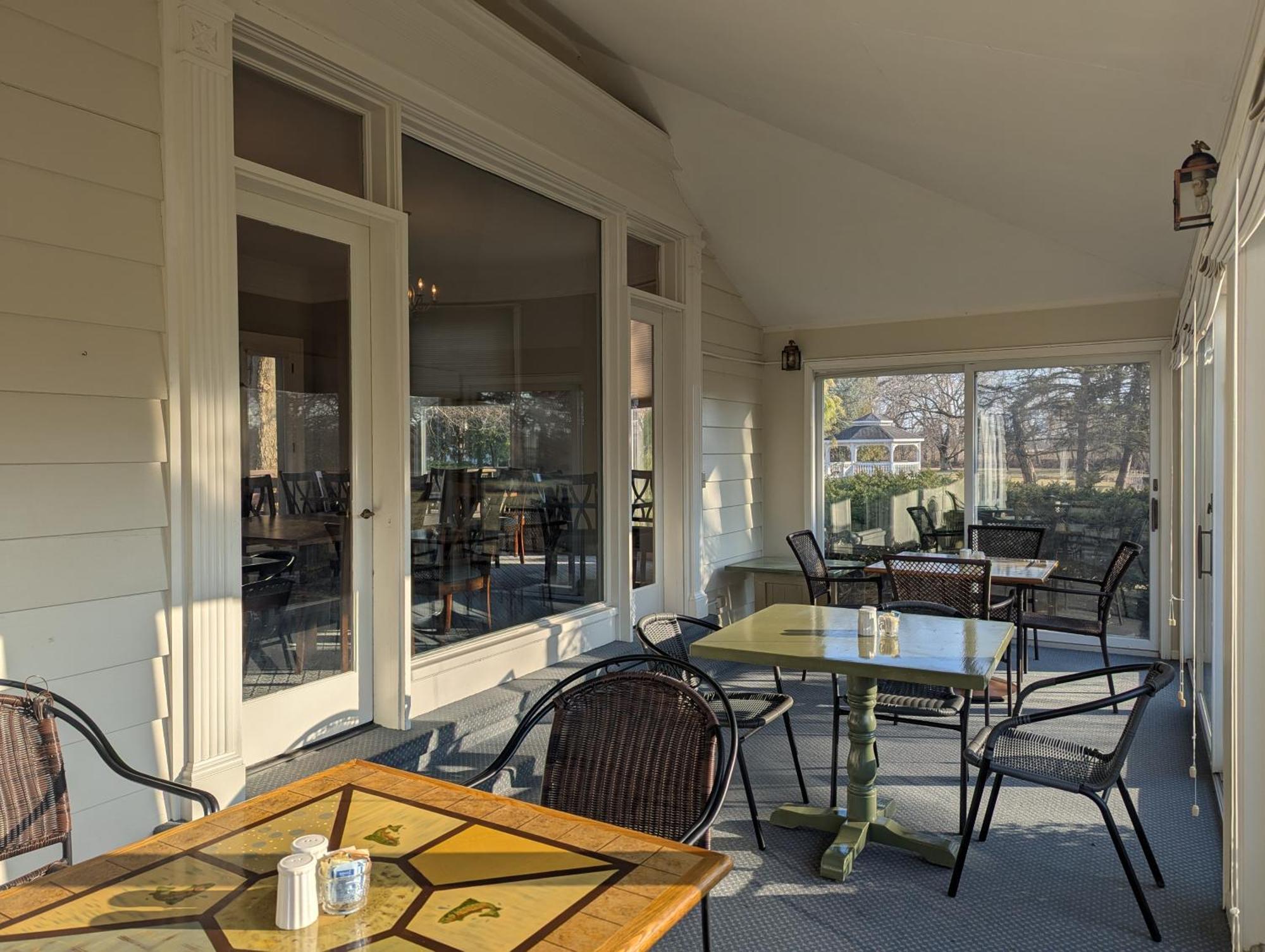 Farrell House Lodge At Sunnybrook Trout Club Sandusky Exteriör bild