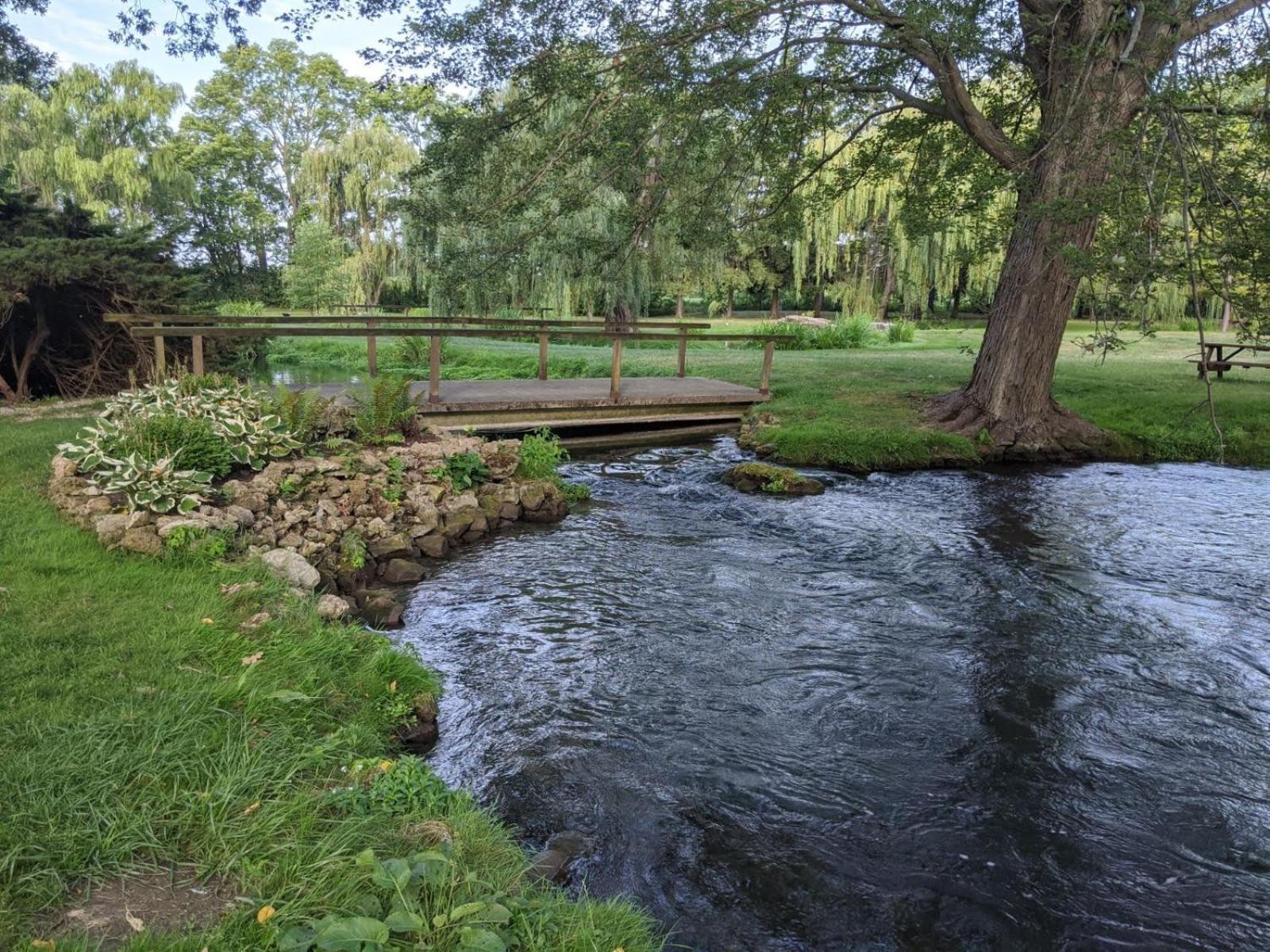 Farrell House Lodge At Sunnybrook Trout Club Sandusky Exteriör bild